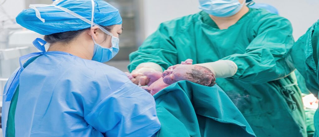 Picture of newborn associated with blog on obstetric medical malpractice