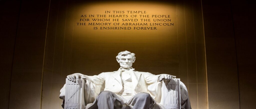 Picture of Lincoln Memorial in DC associated with blog on useful DC laws