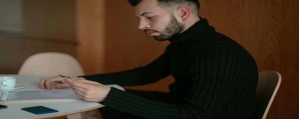 Picture of man as private investigator associated with personal injury background checks